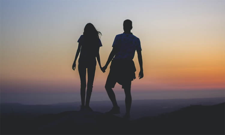 Relationship Tips: Why do girls start falling in love as soon as they enter adolescence?