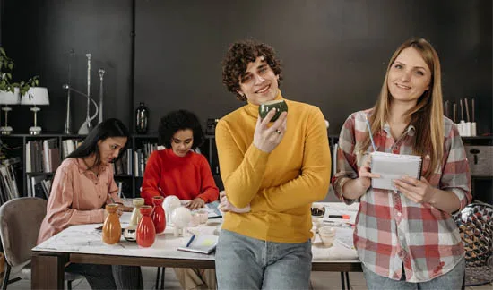 Personality Development Tips : कैसे बनाएं अपने व्यक्तित्व को आकर्षक, जानें