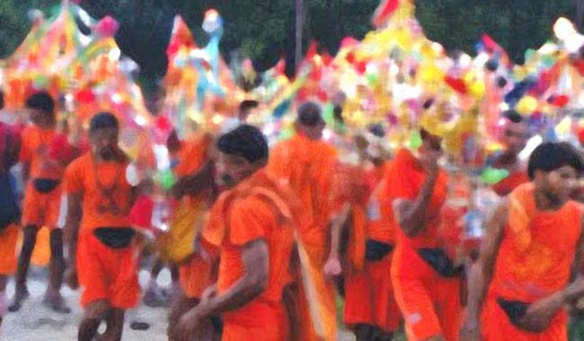 Kanwar Yatra : यहां जानें सावन माह के कांवड़ यात्रा का इतिहास, कब से शुरू हुई यात्रा और क्यों....