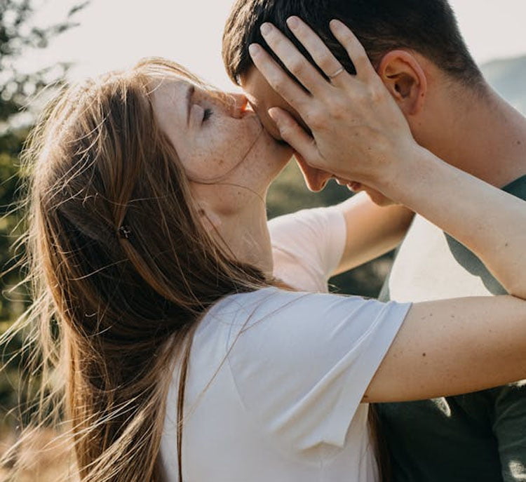 Girlfriend Boyfriend Feeling: Respect your girlfriend's feelings